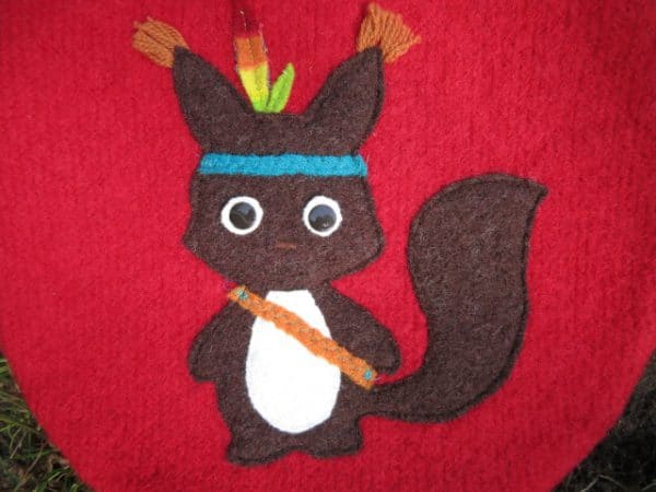 Sitzkissen Wolle, wasserdicht Eichhörnchen /rot – Bild 3