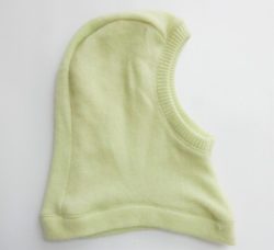 Schalmütze 100% Kaschmir, lindgrün Gr. S, sofort lieferbar