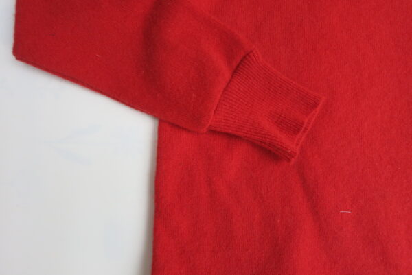 Basic Pullover 100% Kaschmir rot Gr. 152 / 158 sofort lieferbar – Bild 3