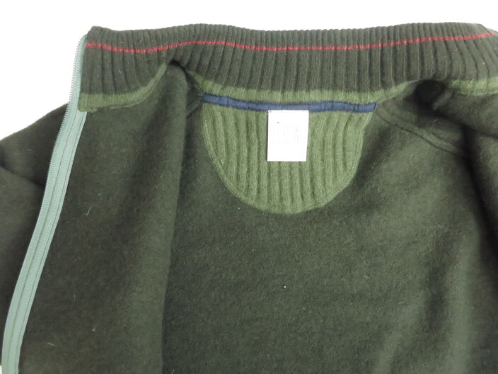 Wolljacke 100% Lammwollwalk moosgrün Gr. 128 / 134 sofort lieferbar – Bild 2