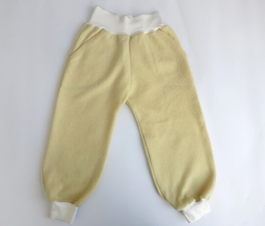 Kuschelhose 100% Kaschmirfleece hellgelb, weit, Gr. 92 / 98